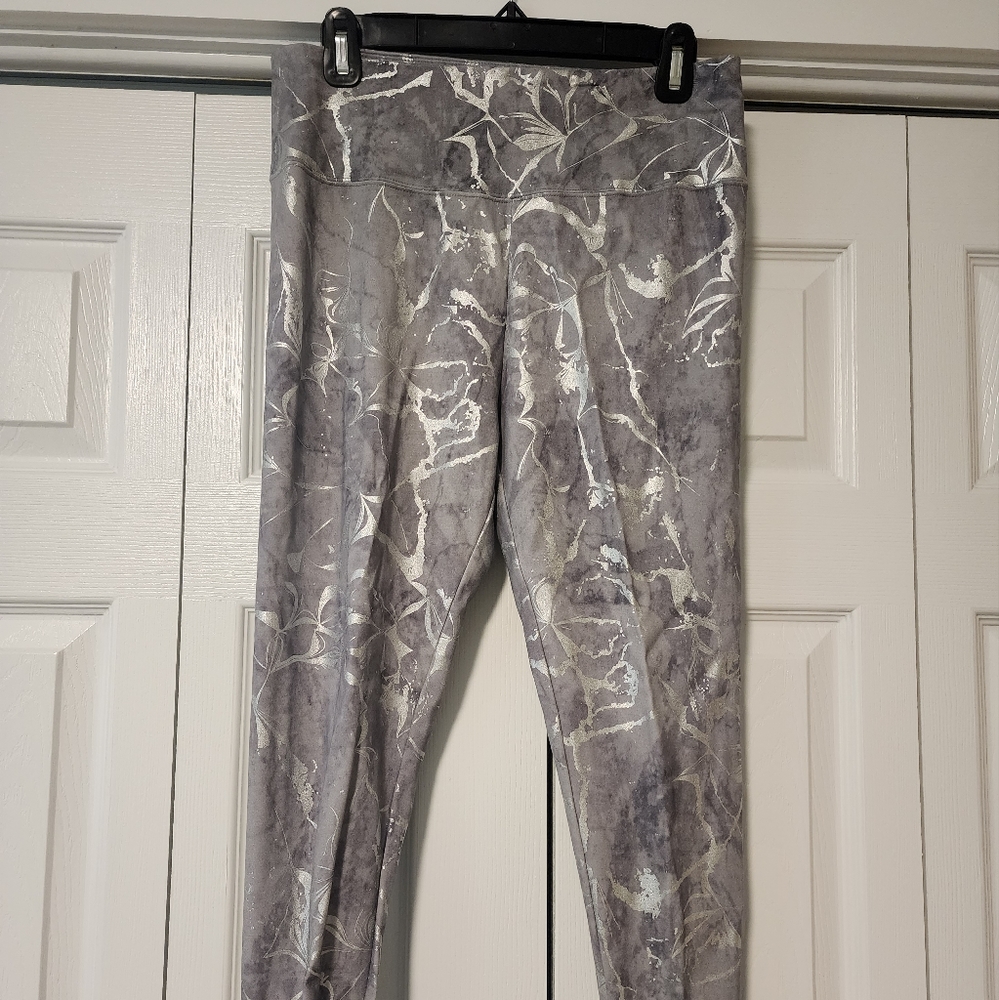 Soft Surroundings leggings. Medium.